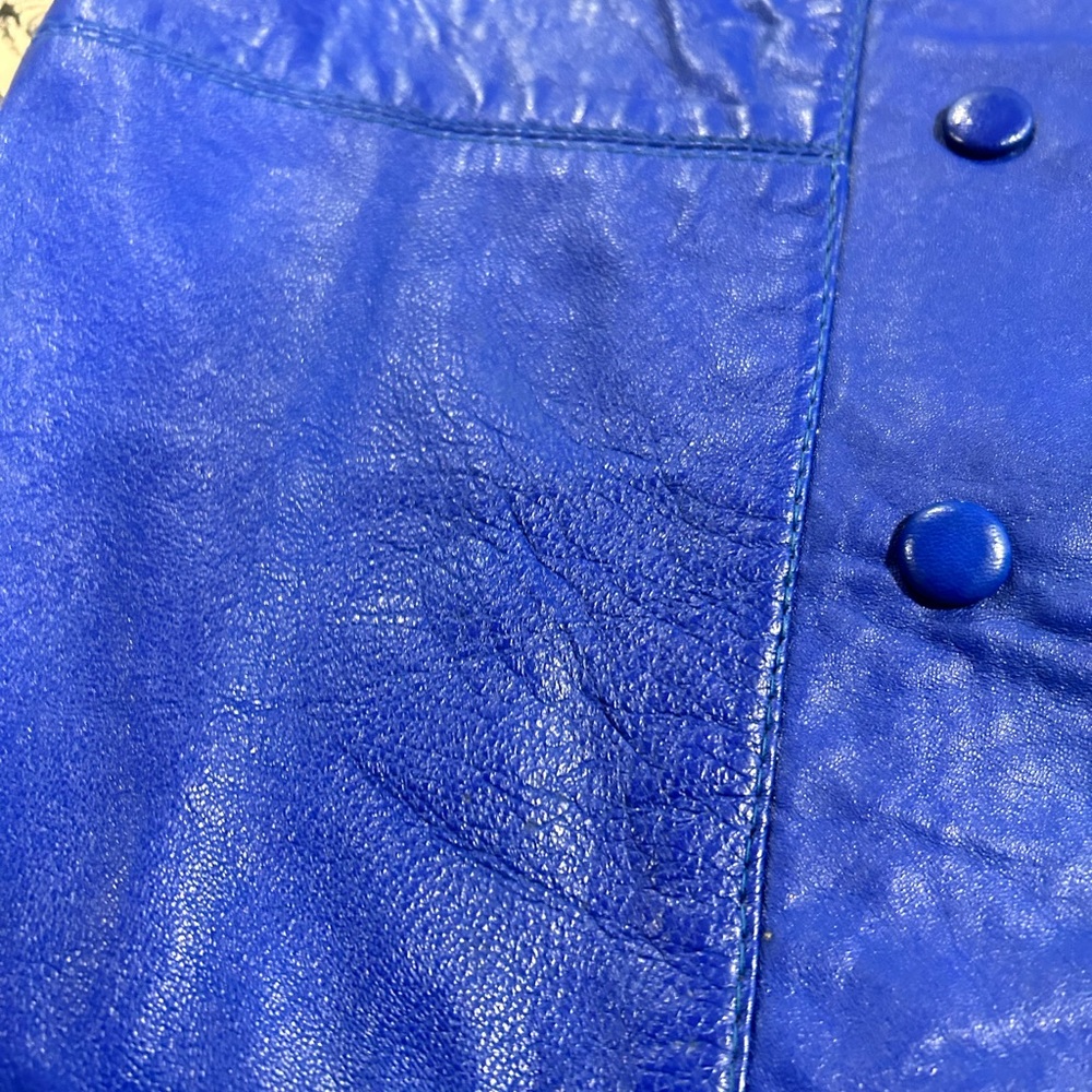 Vintage blue high waisted leather skirt - Picture 9 of 15